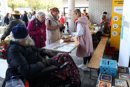 Jesenski sejem in bazar semen 17 Foto Ljubo Vukelič